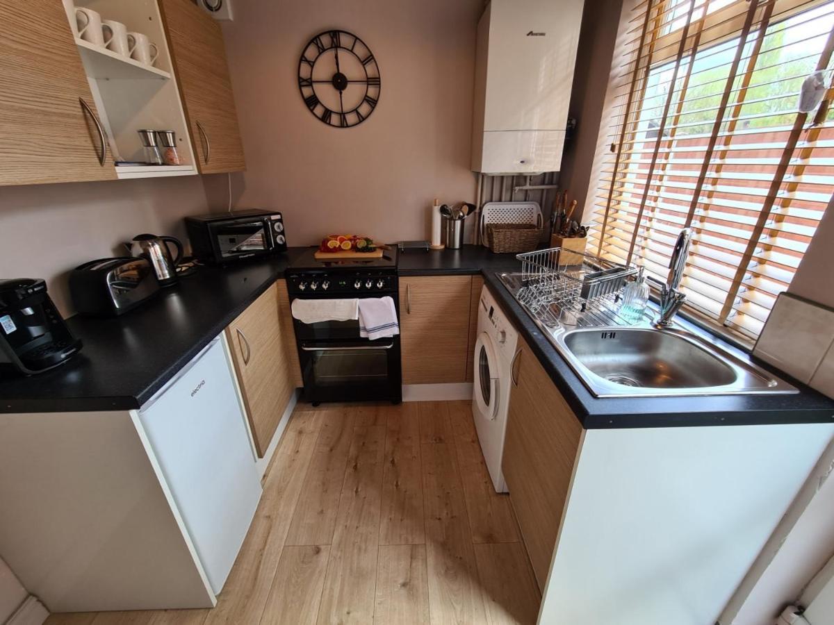 Rumer Hill House A Unique Boutique Styled Place To Stay In Cannock Close To A5 The Mcarthur Glen Outlet Great Wyrley Luaran gambar